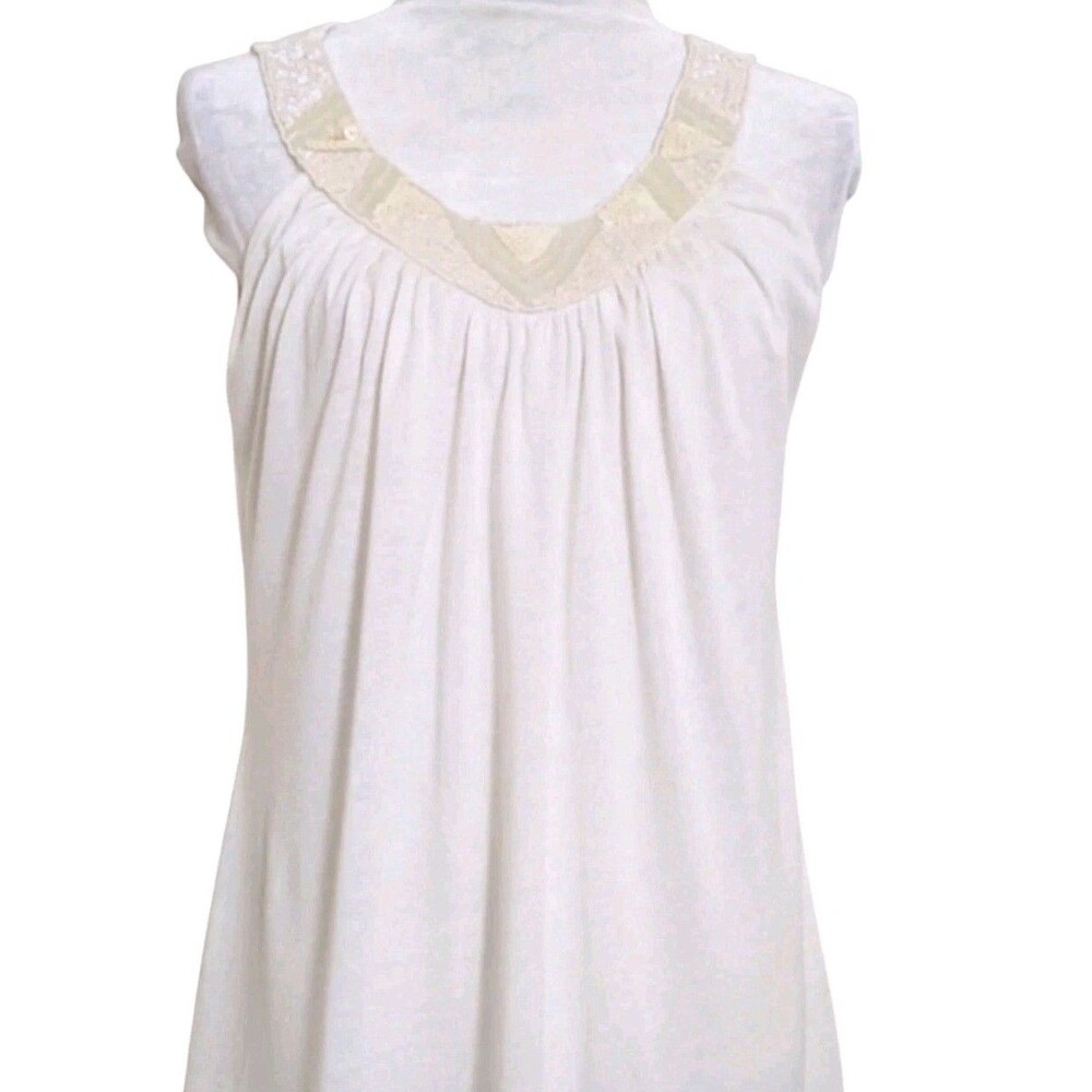 Sparkly Tank Top White Layering Size Medium